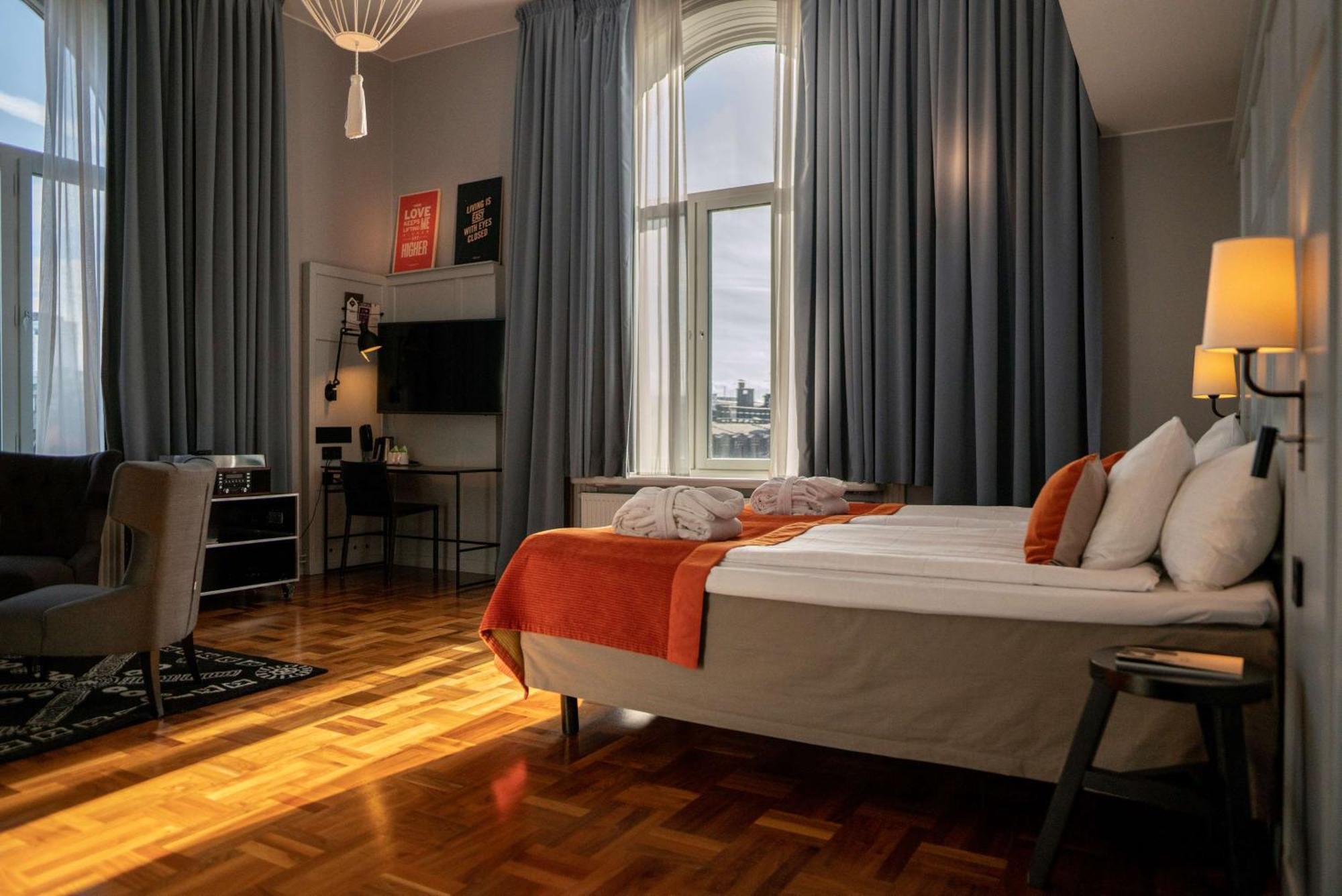 Hotell Scandic Grand 4*
